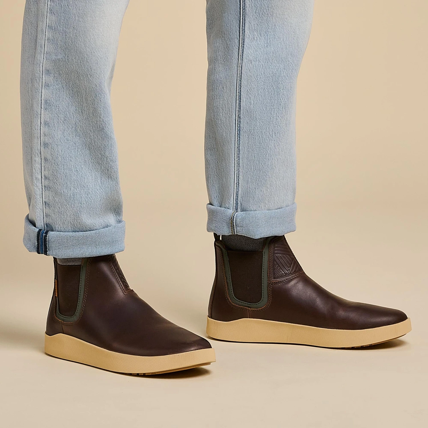 OluKai Mīkole - Dark Wood / Nori 4 OluKai Mīkole - Dark Wood / Nori - Image 2