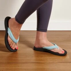 OluKai ‘Ohana - Sea Glass / Black -Olukai Shoes 20110 1V40 102 W Ohana SeaglBlk Web Opt