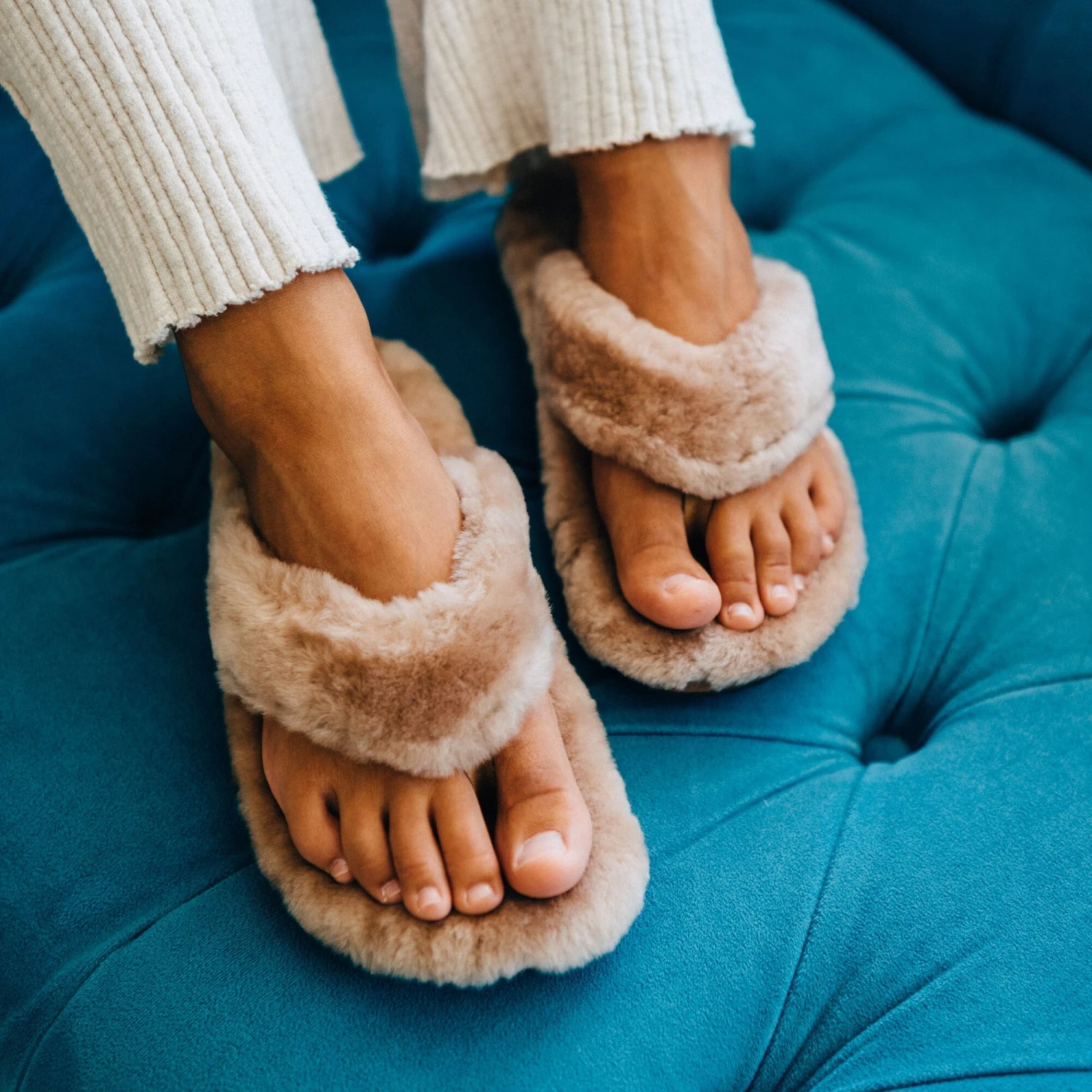 OluKai Kīpe'a Heu - Tan 4 OluKai Kīpe'a Heu - Tan - Image 2