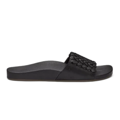 OluKai Kāmola - Black