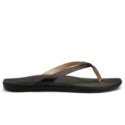 OluKai Women's Ho'opio Leather Flip Flops -Olukai Shoes 37d36b02 ca2e 4b20 a5d8 b595ae41efdc