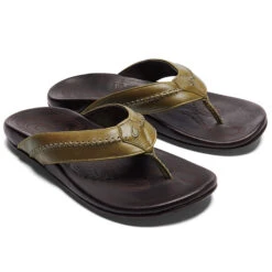 OluKai Men's Mea Ola Sandals