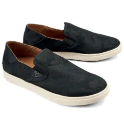 OluKai Women's Pehuea Pai Casual Shoes -Olukai Shoes 7b97c0b8 882a 49bb 8e4c 6d0f614ffa65