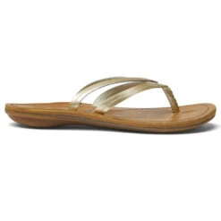 OluKai Women's U'I Flip Flops -Olukai Shoes 8a1ec391 9f51 494c 83b9 c655322bfb20