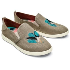 OluKai Women's Hale'Iwa Pa'i Casual Shoes