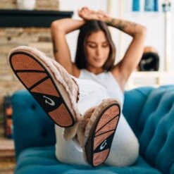 OluKai Kīpe'a Heu - Tan 14 OluKai Kīpe'a Heu - Tan -Olukai Shoes Kipe aHeu Tan galleryimage 06