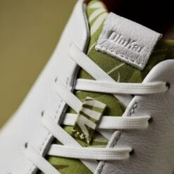 OluKai Lae‘ahi Pili - White / Aloha -Olukai Shoes Laeahi Pili Wht 2 4e1e41bf 16e0 4f5d 8f97 5339d3ecc47a