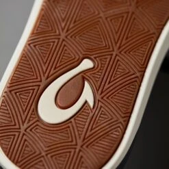 OluKai Maha 'Olu - Trench Blue / Aloha -Olukai Shoes Maha Olu Trb 4