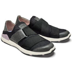 OluKai Women's Mikilua Kako'o Shoes -Olukai Shoes c269e3fd ec96 4793 8c14 56d413afce44