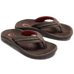 OluKai Boys Hokua Sandals
